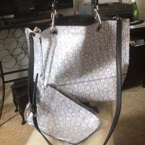 NWOT Large Calvin Klein Black&White Logo Handbag